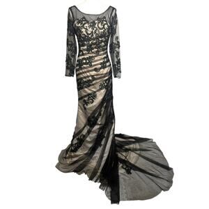Boutique Gothic Cream Black Mermaid Tulle Lace Dress Women Sz 4 Wedding Costume